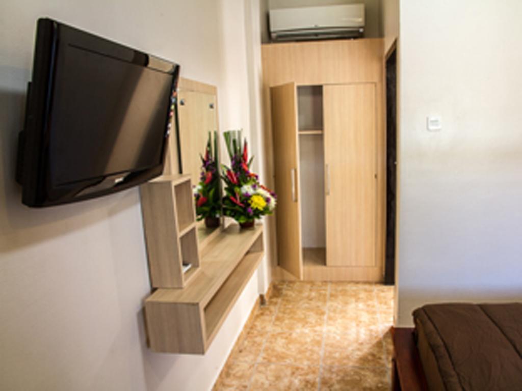 Karana Residence Kuta Lombok Værelse billede